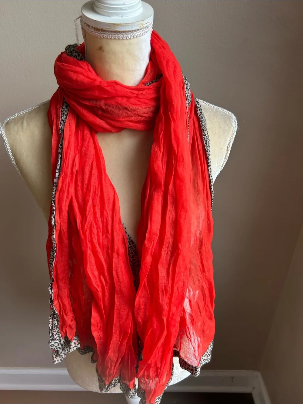 New York & Company Womens Orange Crinkle Scarf Animal Print Edges New 5000-3102